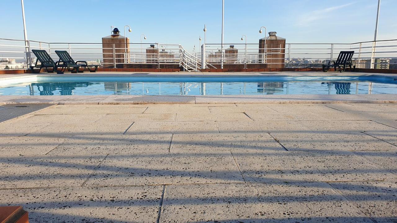 Apart Lisbon Pool Metro Garage エクステリア 写真
